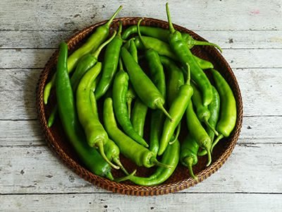 Green-chillies-nutritional-information-calories